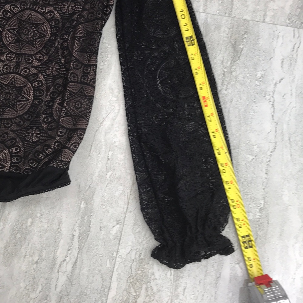 Love Culture Lace Bodysuit - Picture 6 of 8